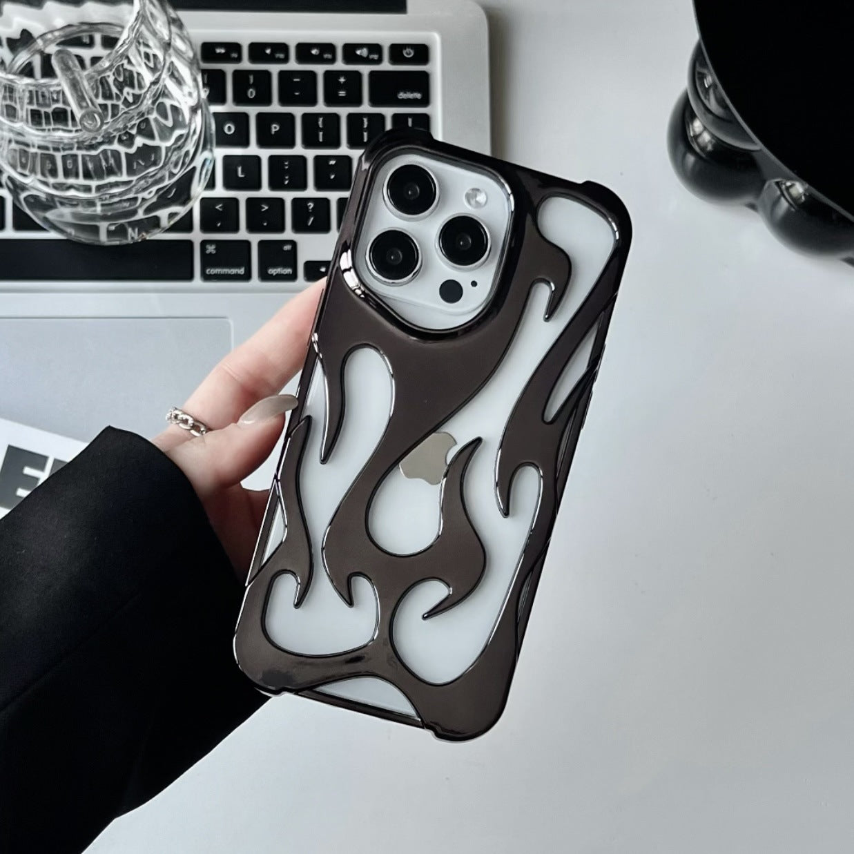 iPhone Electroplating Hollow Heat Dissipation Phone Case Flame Pattern High-grade Soft Shell