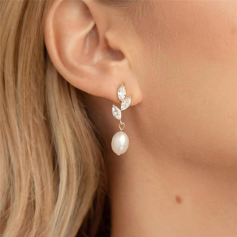 INS Style Hot Personalized Brass 18K Gold Plated Leaf Pearl Pendant