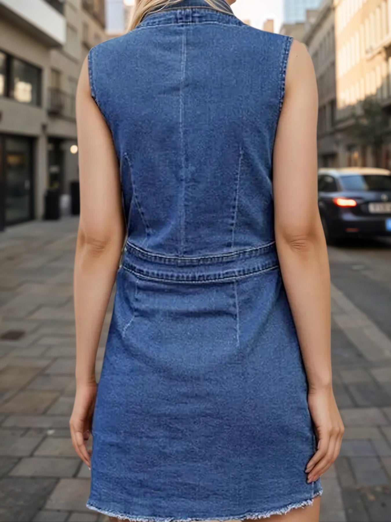 Women's Fashion Trend Sleeveless Dress, V-neck Design - Button Detail Frayed Hem Denim Skirt