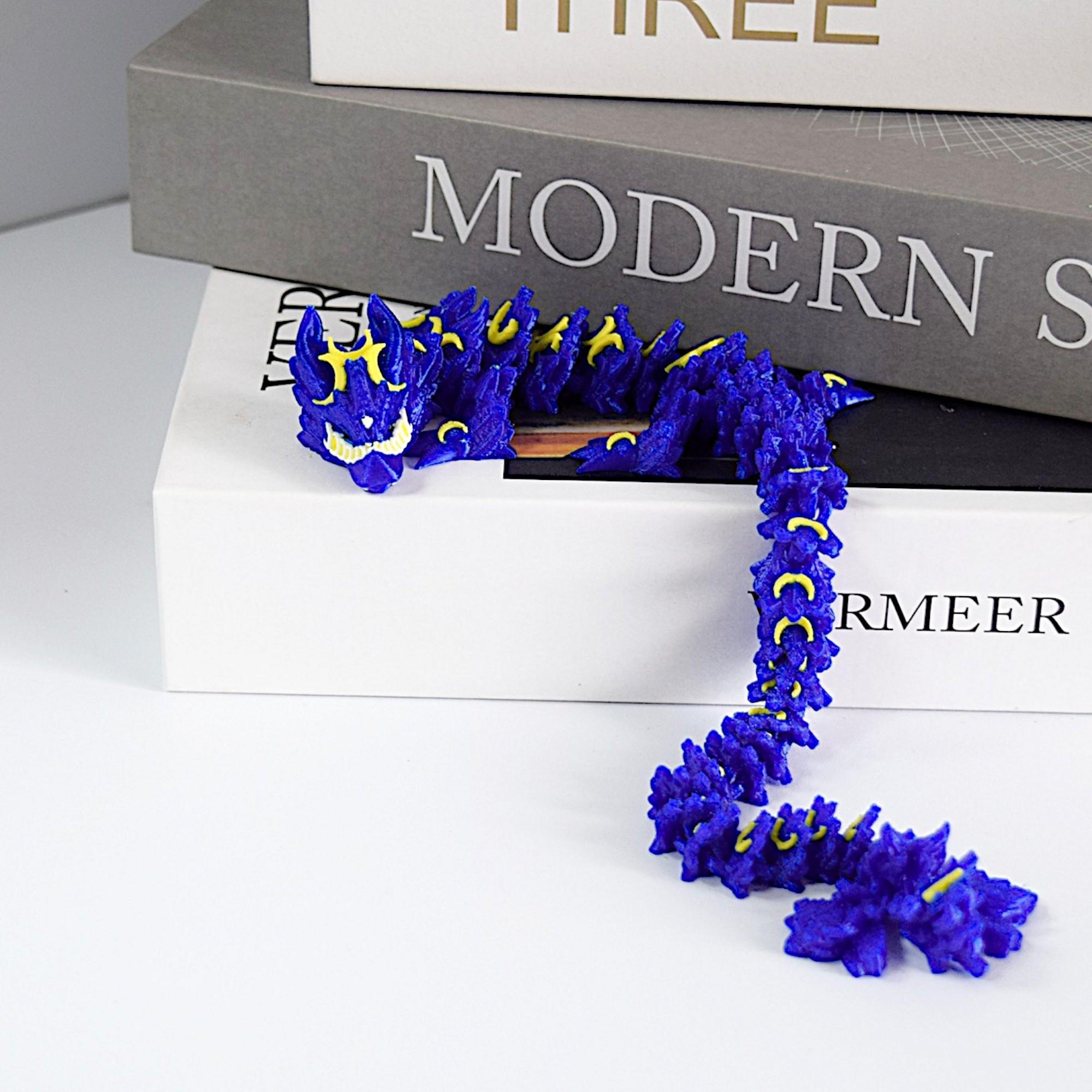 Flying Moon Dragon - Spreading Its Wings With The Moon, Super Eye-catching And High-value, Exquisite And Small Creative Decorative Gift